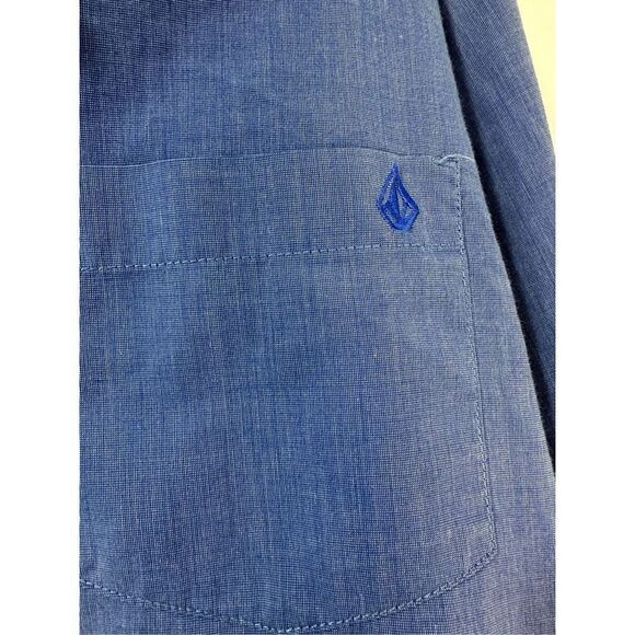Volcom men’s blue button down long sleeve shirt size Medium. #42-1042 - Picture 3 of 8